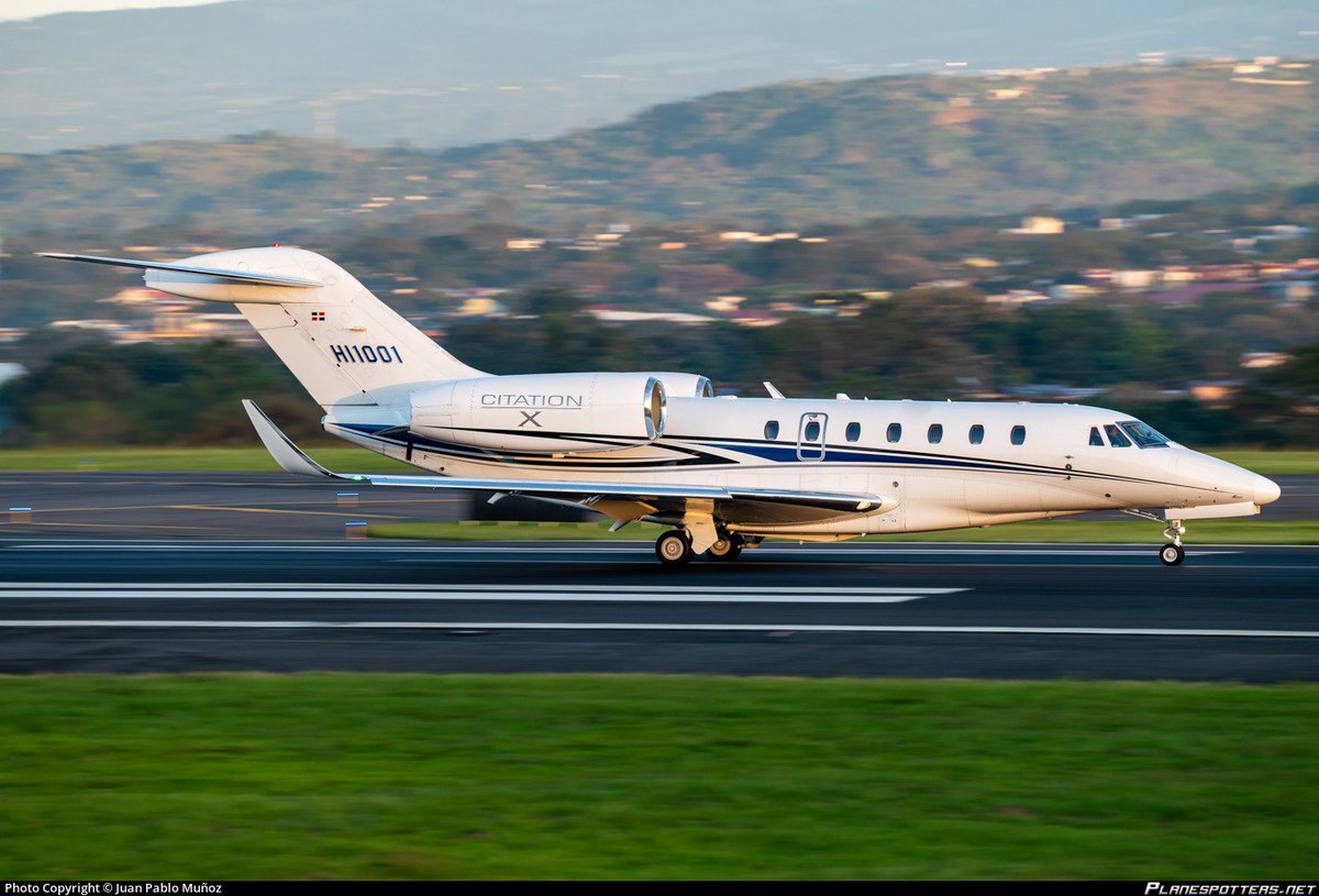 FlightWatcher tweet media