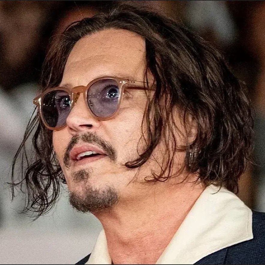𝕷𝖎𝖙𝖙𝖑𝖊 𝕻𝖊𝖊𝖕𝖘 🏴‍☠️#JohnnyDepp tweet media