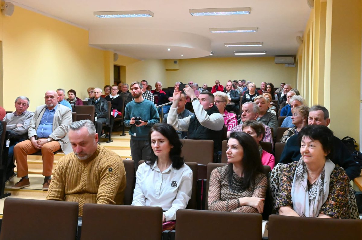 Anna Milczanowska #Nawrocki2025 🇵🇱 tweet media