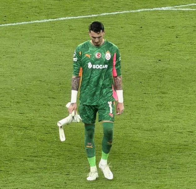 Grande Gala 🔥 tweet media