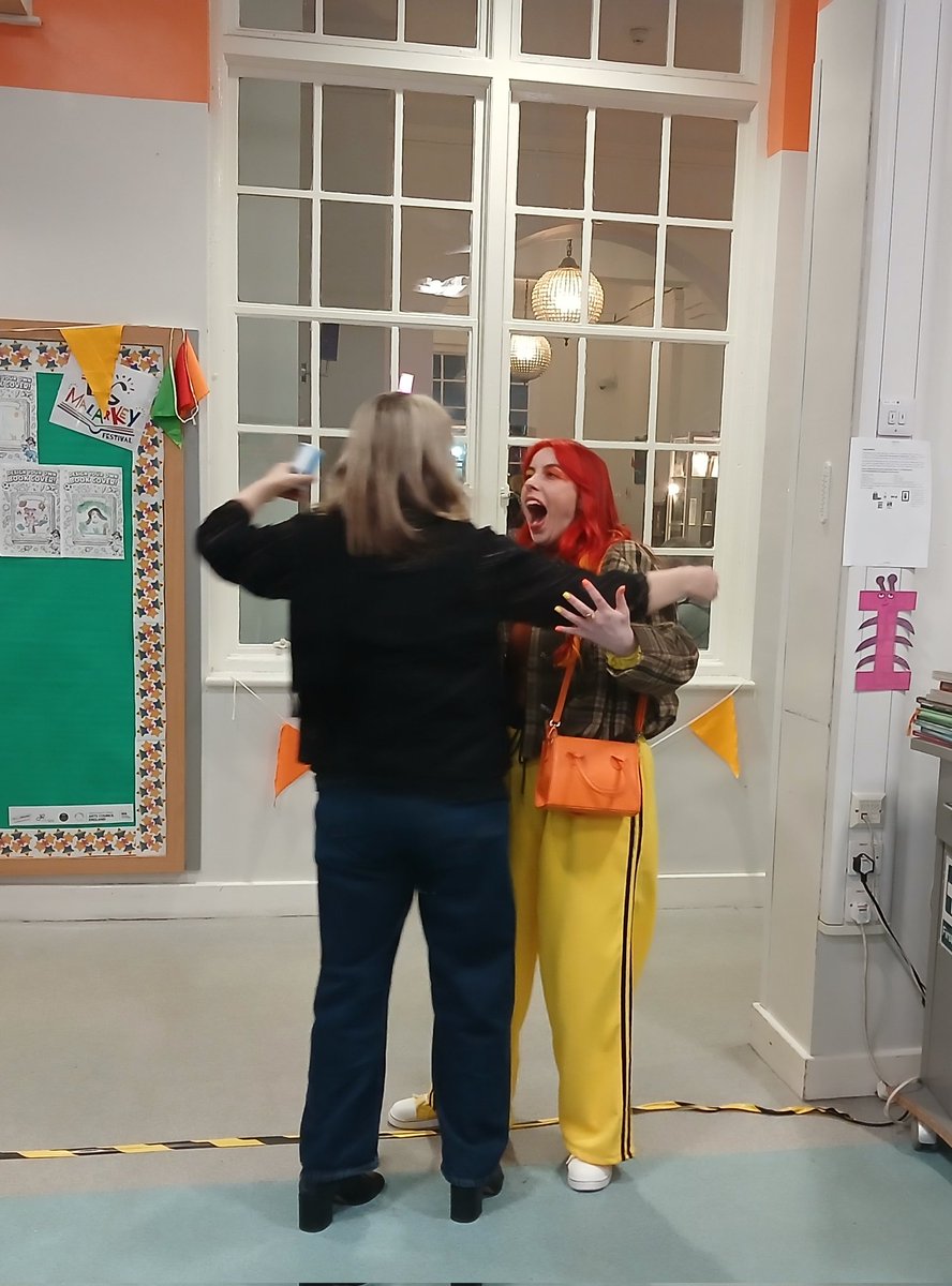 J. E. Books tweet media