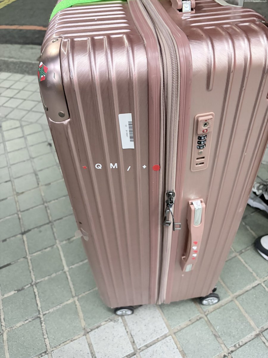 ♡阿咪老蘇♡全職繪師✨委託開放中19~24不在唷❤️ tweet media