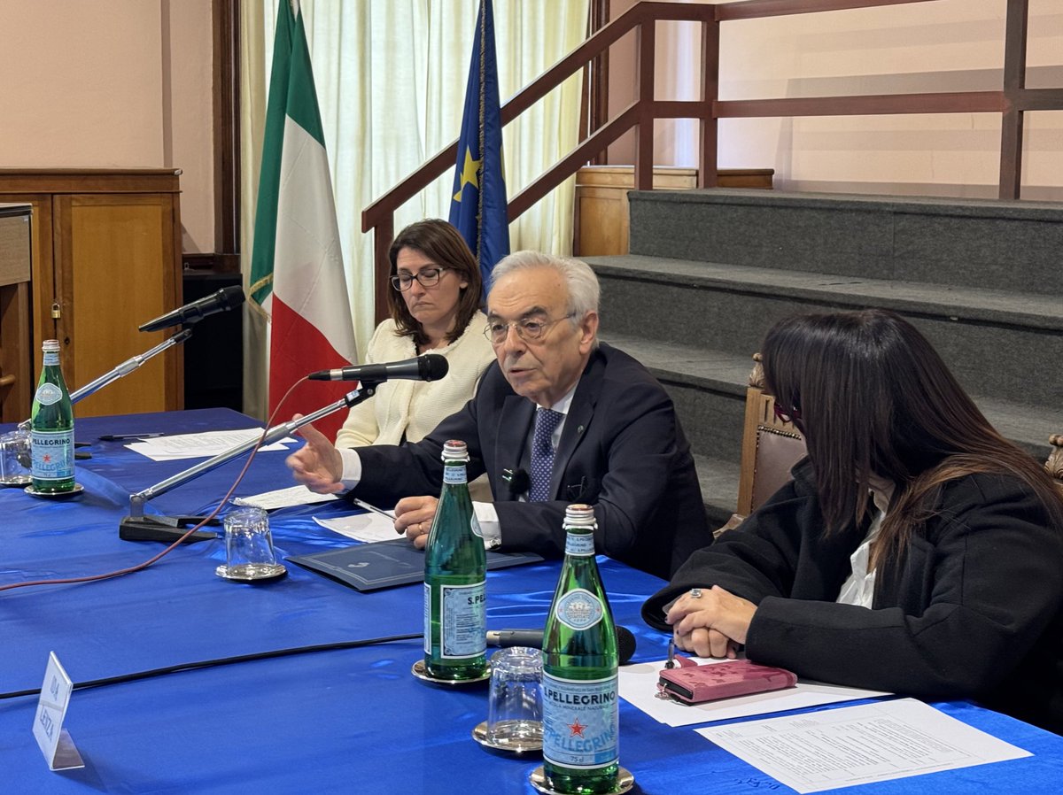 Corte Costituzionale tweet media