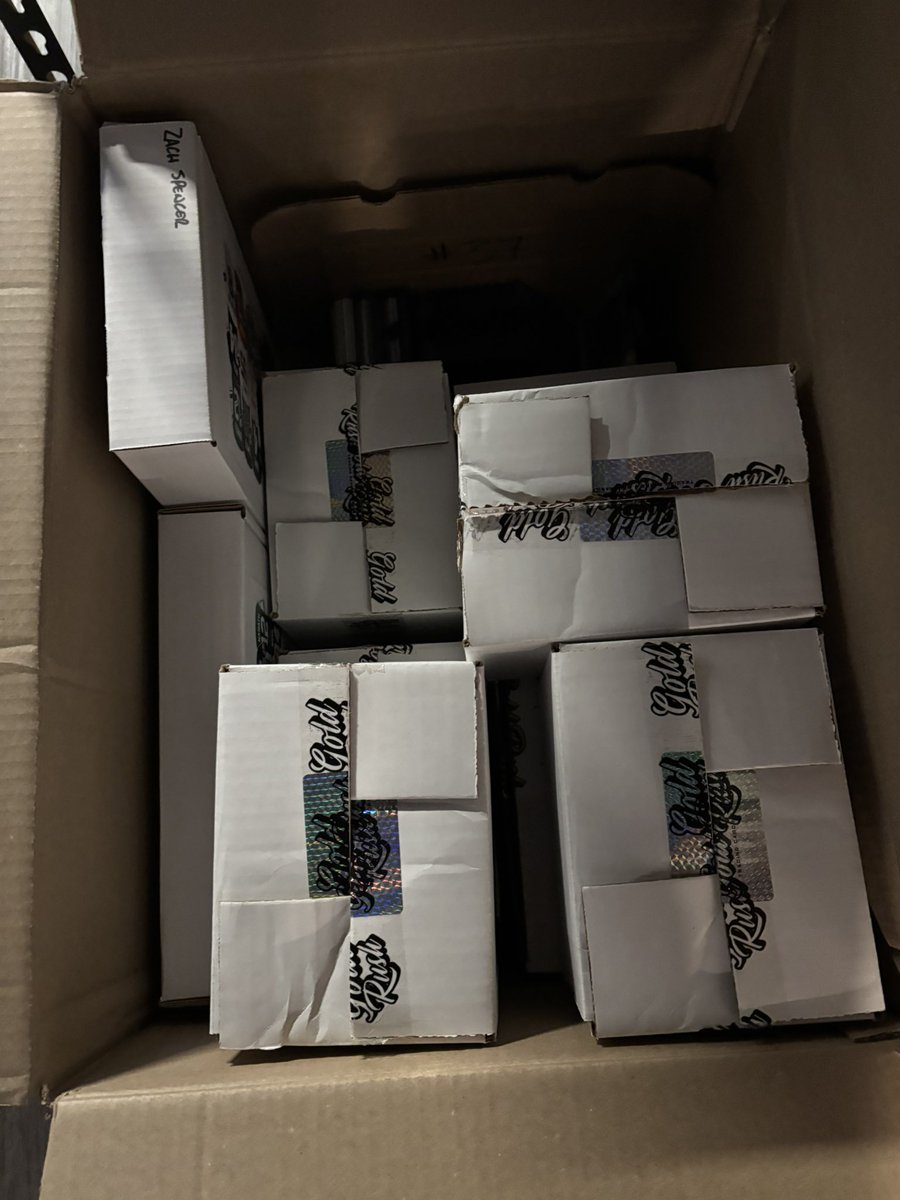 Eric Hecker tweet media