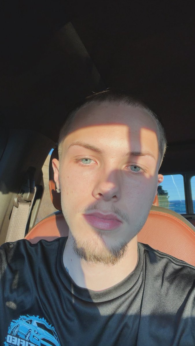 chris bauer tweet media