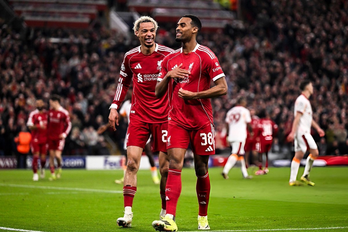 snappedlfc tweet media