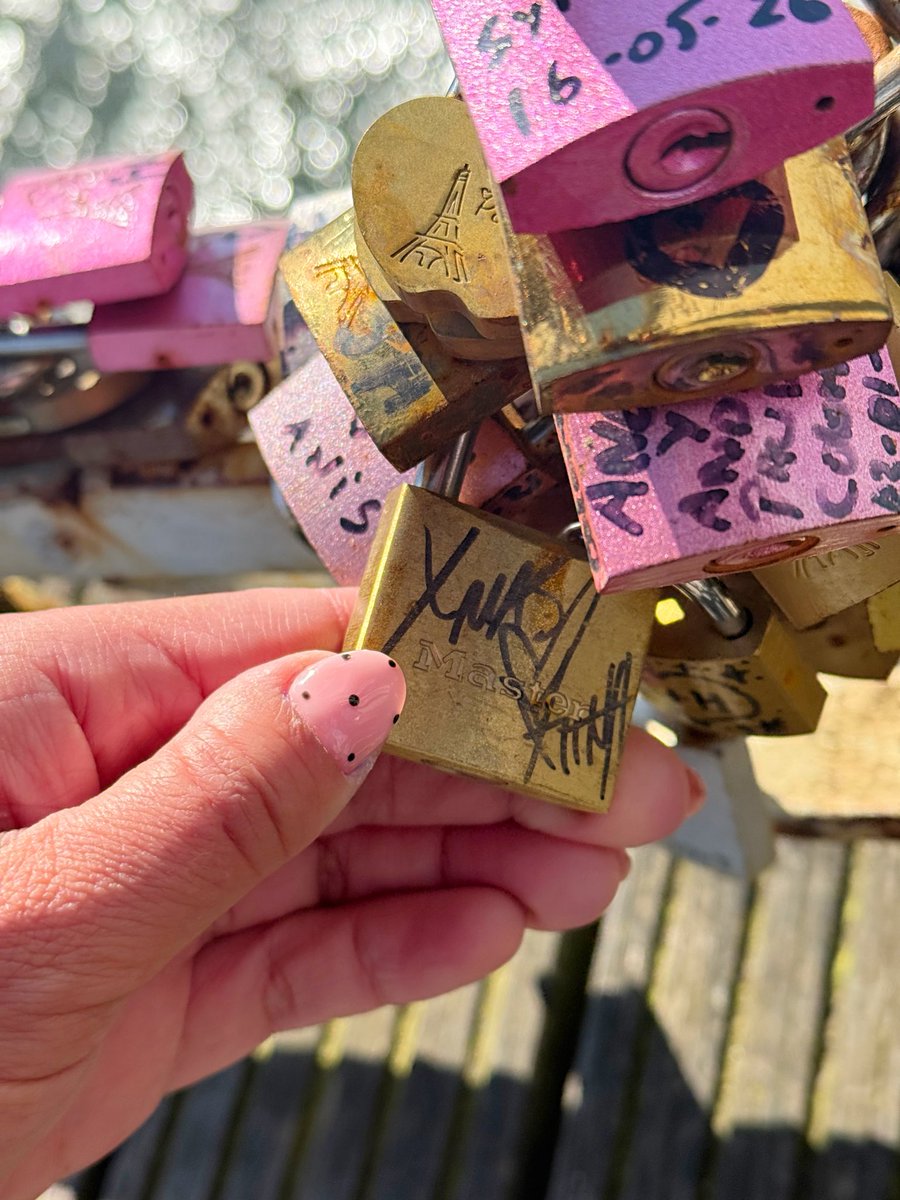 𝚔𝚒𝚛𝚜𝚝𝚢 🐈‍⬛✨ tweet media