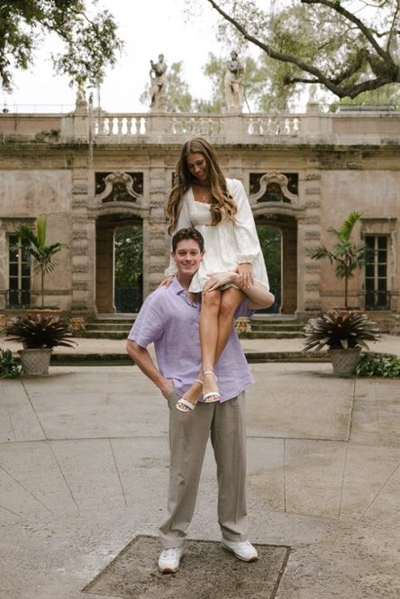 WrestleManiaRN tweet media