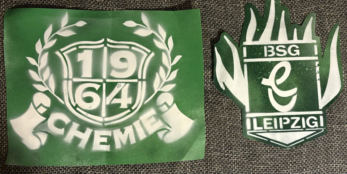 desantura tweet media