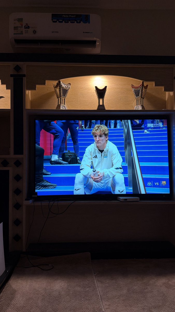 عارف || نيوكاسل 🩶 tweet media