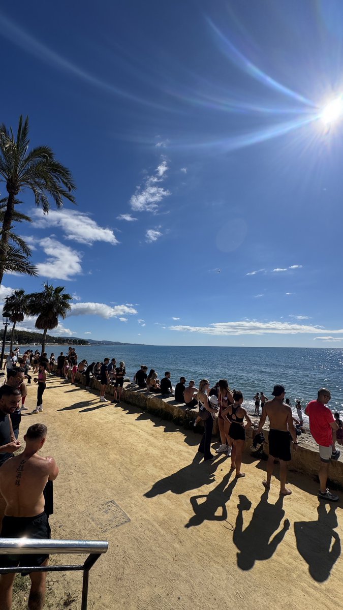 Rob Lipsett tweet media