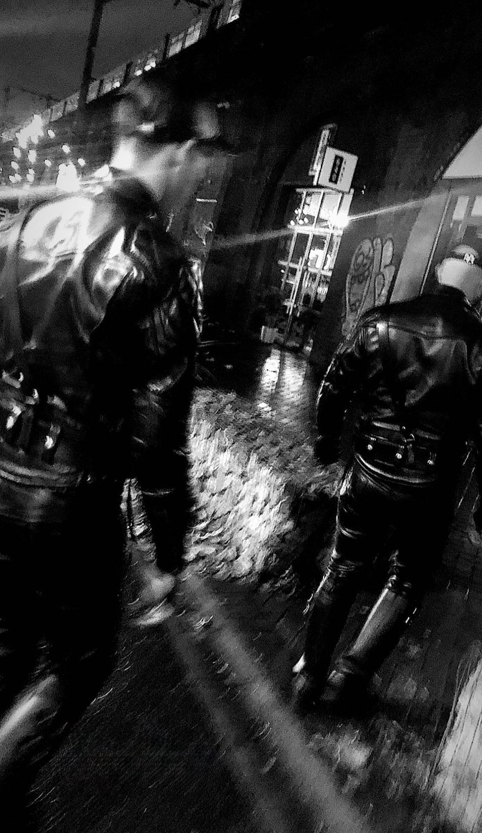 thelederhaut tweet media