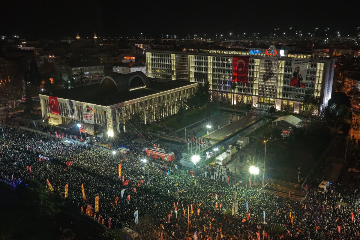 Suat Özçağdaş tweet media