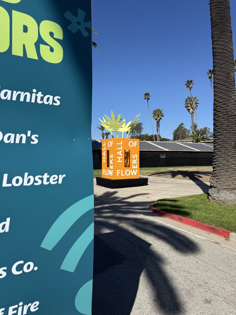 KeepinItSoCal tweet media