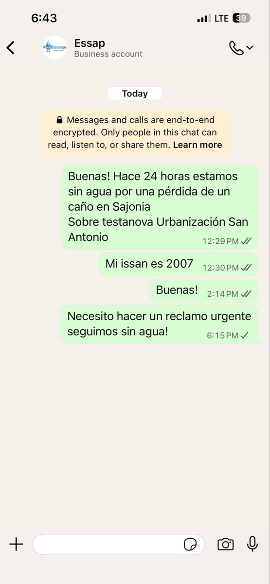 malizdiaz's tweet photo. Nadie te da bola en Essap. Segundo día sin agua de un caño roto ! No se puede vivir sin agua!. Barrio Sajonia. Testanova de esq Pedro Gracia. Urbanización san Antonio @EssapSA https://t.co/9lsaej1ENn