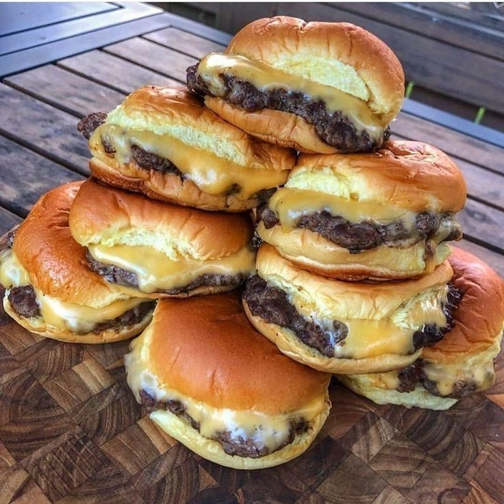 Cunt Safari: Go tweet media