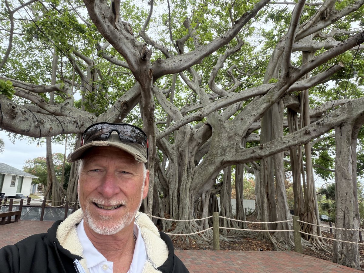 ColonelTowner-Watkins tweet media