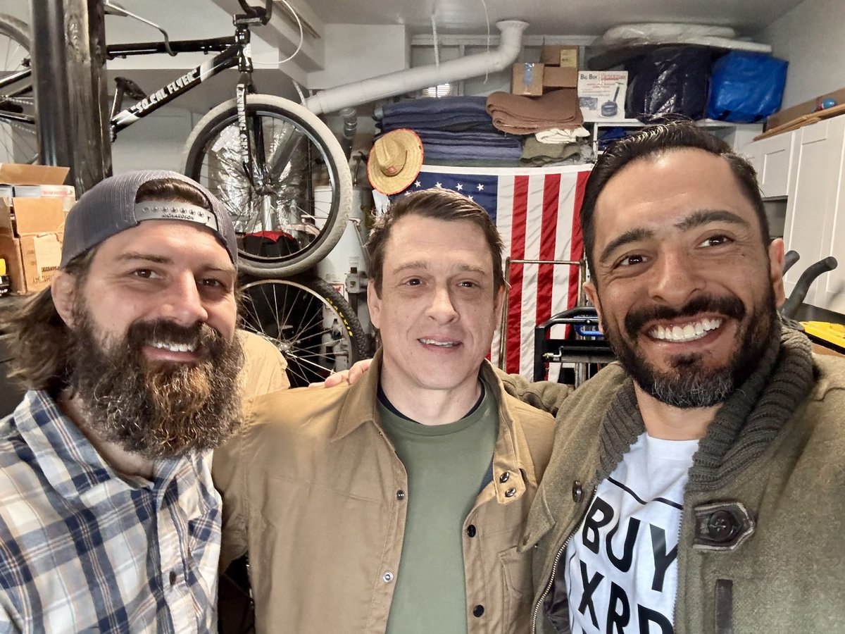 rayfuentes tweet media