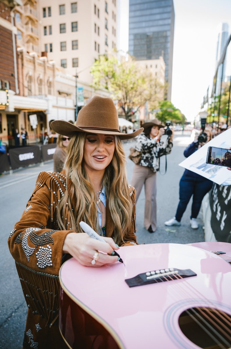 Paramount Theatre tweet media