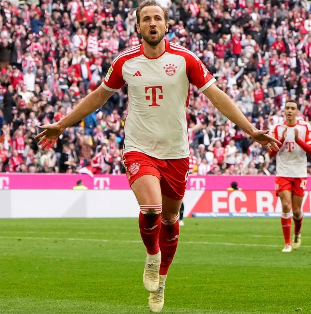 MBESportHQ's tweet photo. ⚽🔥 Harry Kane hits 50 Champions League goals — the first Englishman to reach that milestone in the competition’s history! 👑 #UCLGoals #Kane50 https://t.co/AaoJ8tIgJg