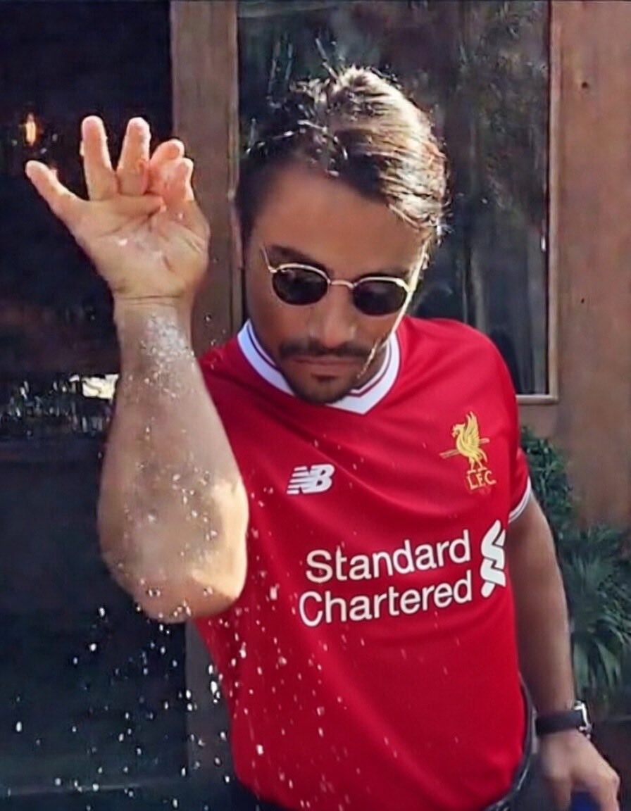 Double chief tweet media