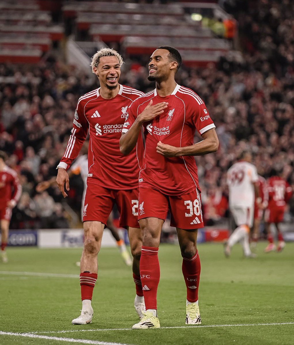 Daima Fener tweet media