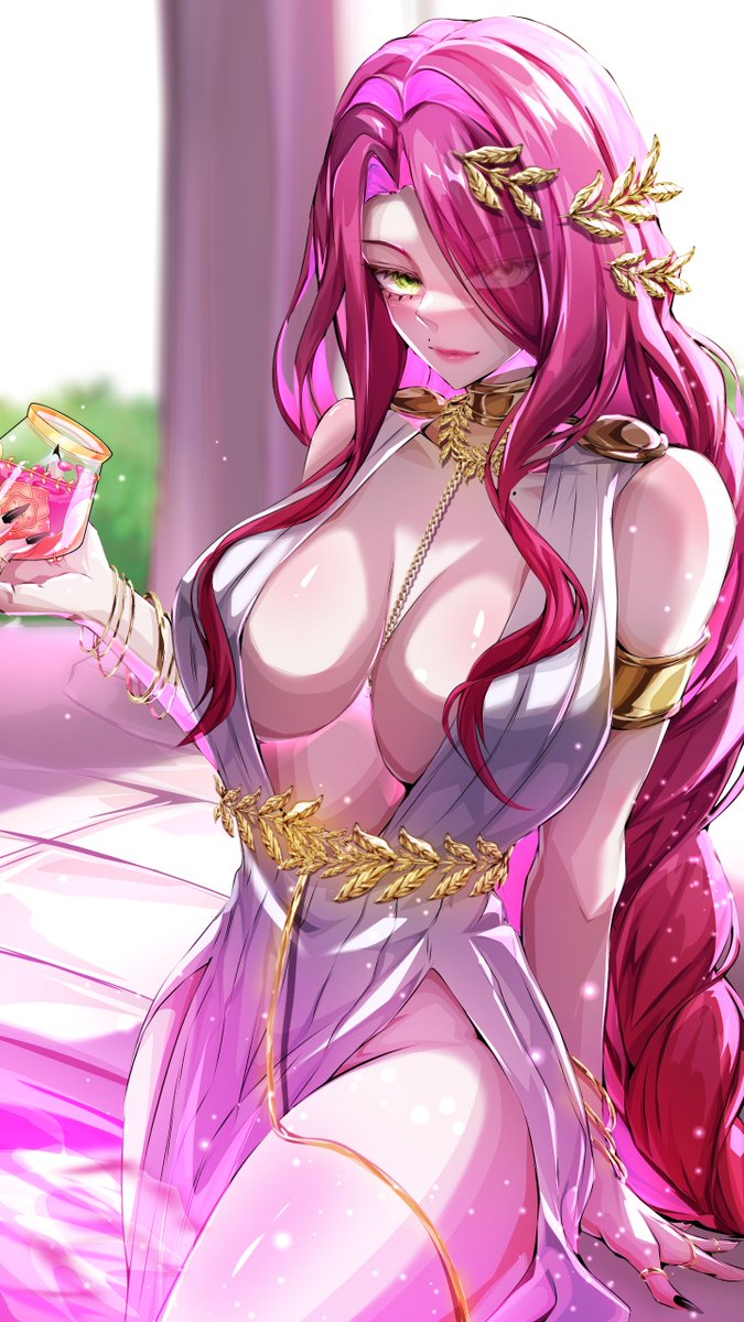 ᴍᴀᴍᴀ 🍷 ᴀᴍʙʀᴏsɪᴀ tweet media