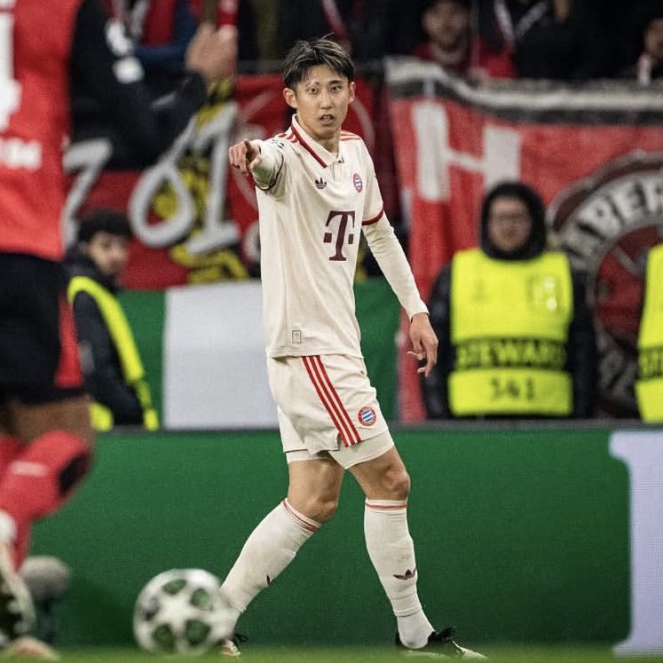 Japanese Football tweet media