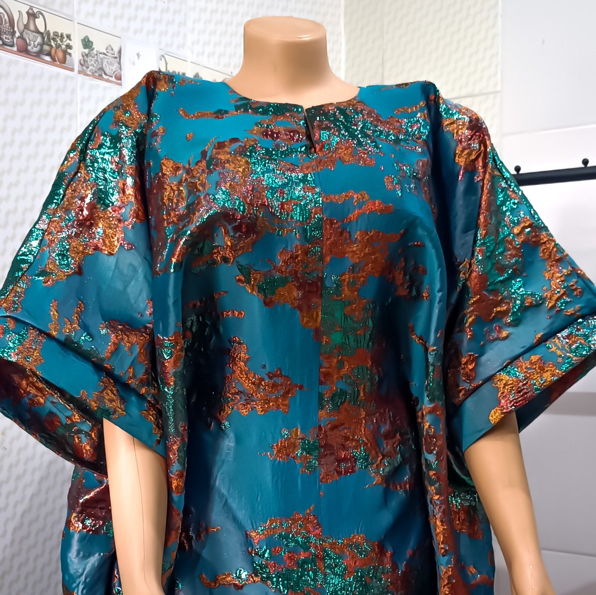 EJOutfits's tweet photo. Hi there, I am Ernestina and I make the most beautiful and neatly sewn Ready-to-wear outfits.

Please repost if you see this 🙏 https://t.co/gJxCR2aXkl