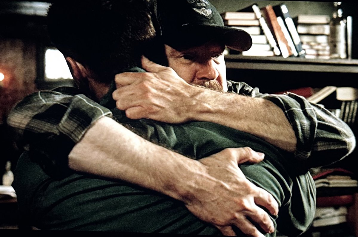 darlingyetagain's tweet image. that’s literally his dad, i feel SICK ☹️