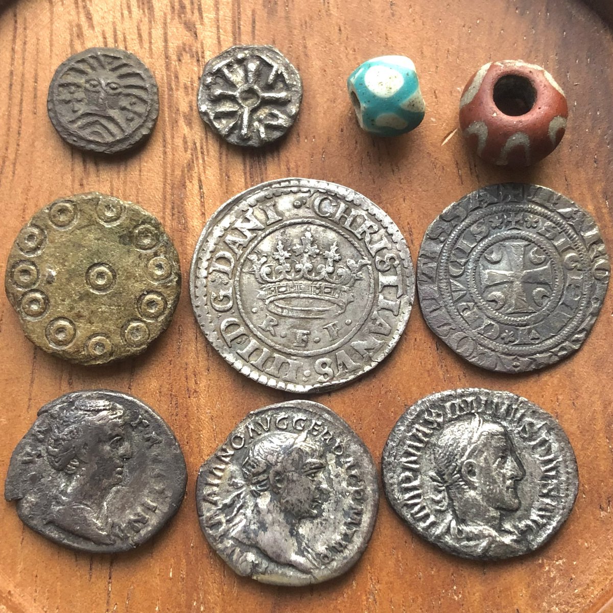medieval_digger's tweet image. Some nice year’s highlight pictures from: 2024, 2021, 2018 and 2020!  Those were probably my best years of Metal Detecting! #metaldetecting