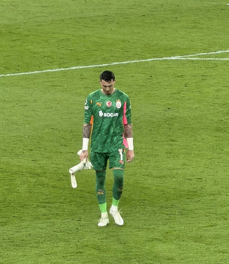 Batıkan tweet media