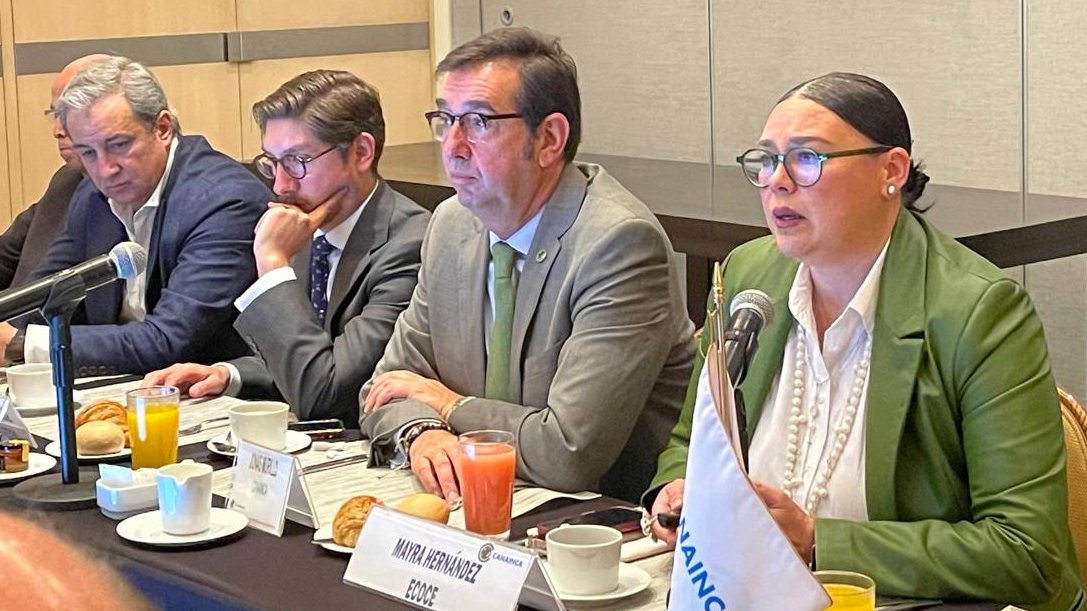 CANAINCA tweet media