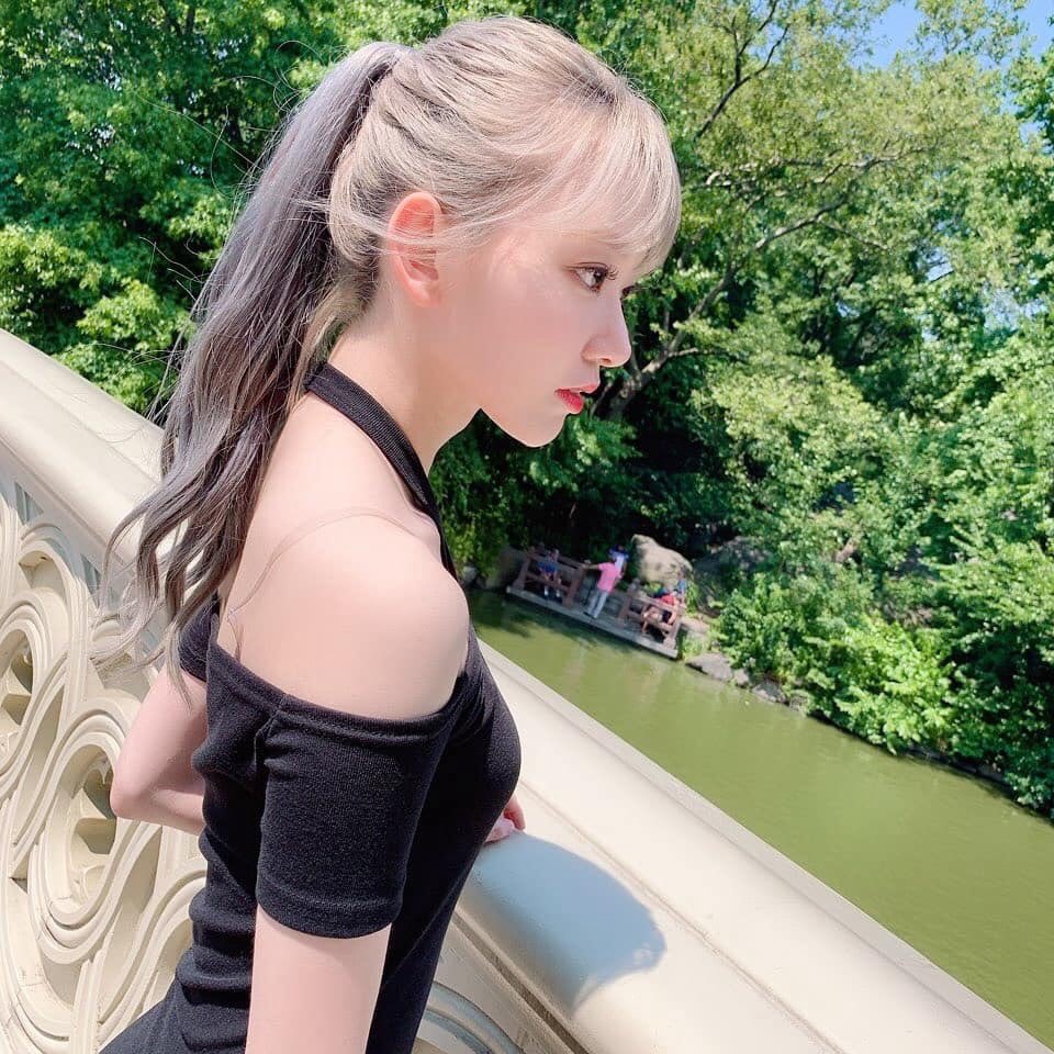 IZONESAKURA4's tweet photo. さくちゃんがただただ幸せで
ずーっと華道を思うままに歩いていけますように😌🌸

#SAKURACelebramus
#온세상에_사쿠라_피어나 https://t.co/3BDtcVQB29