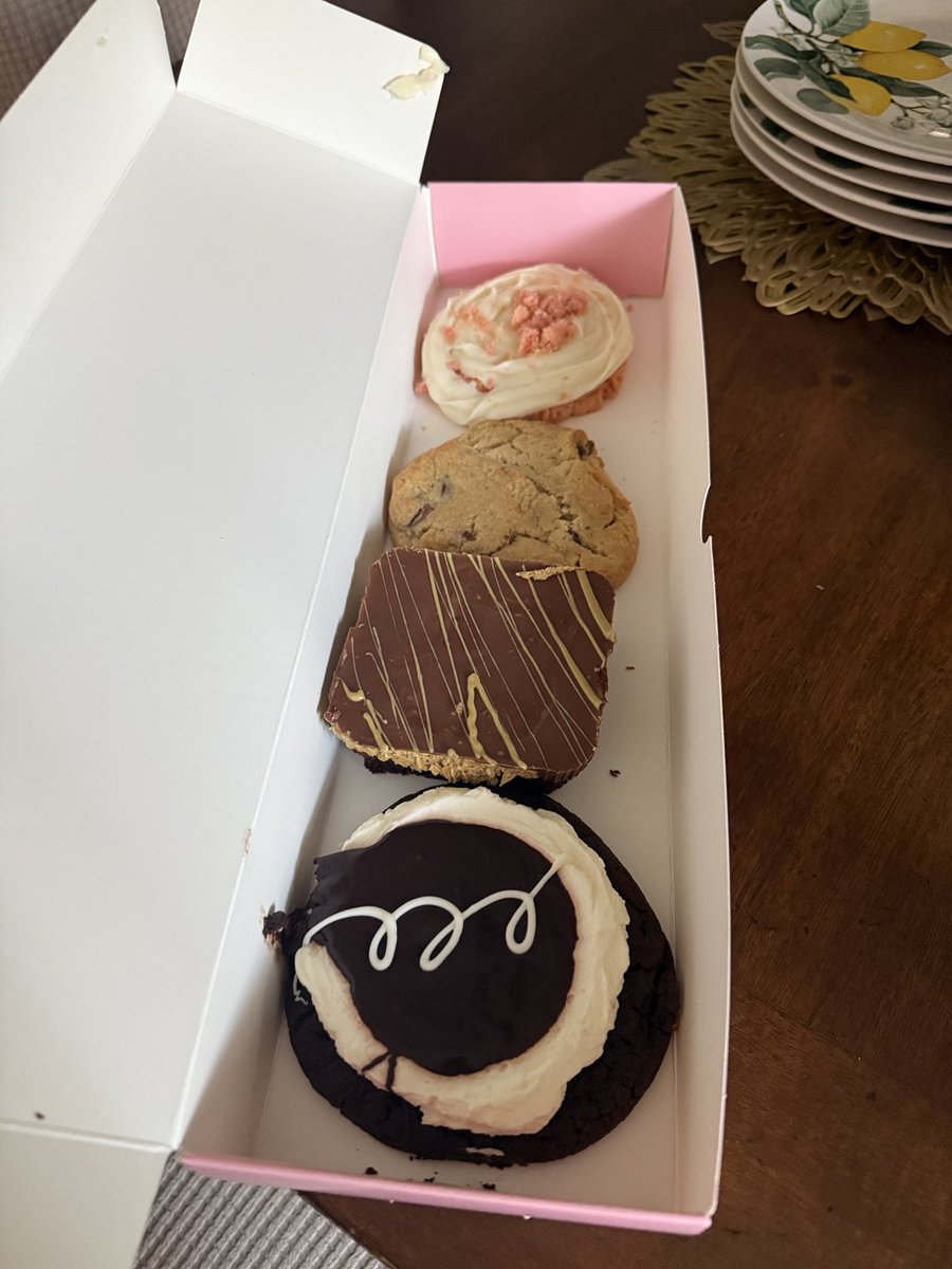 mari ೀ 7 always tweet media