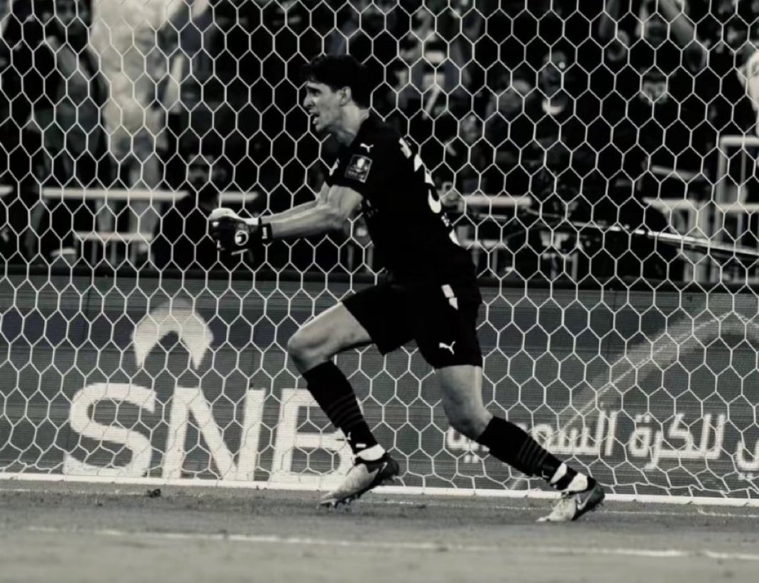 #الهلال_الاهلي

رغم الظلم التحكيم والبلنتي المجاني للأهلي، رغم الظلم التحكيمي والبلنتي اللي ما انحسب للهلال 

بونو يدعس الهابط ويرحل بالهلال للنهائي