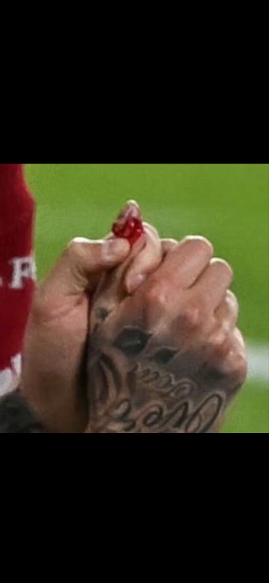 xlondonx drn tweet media