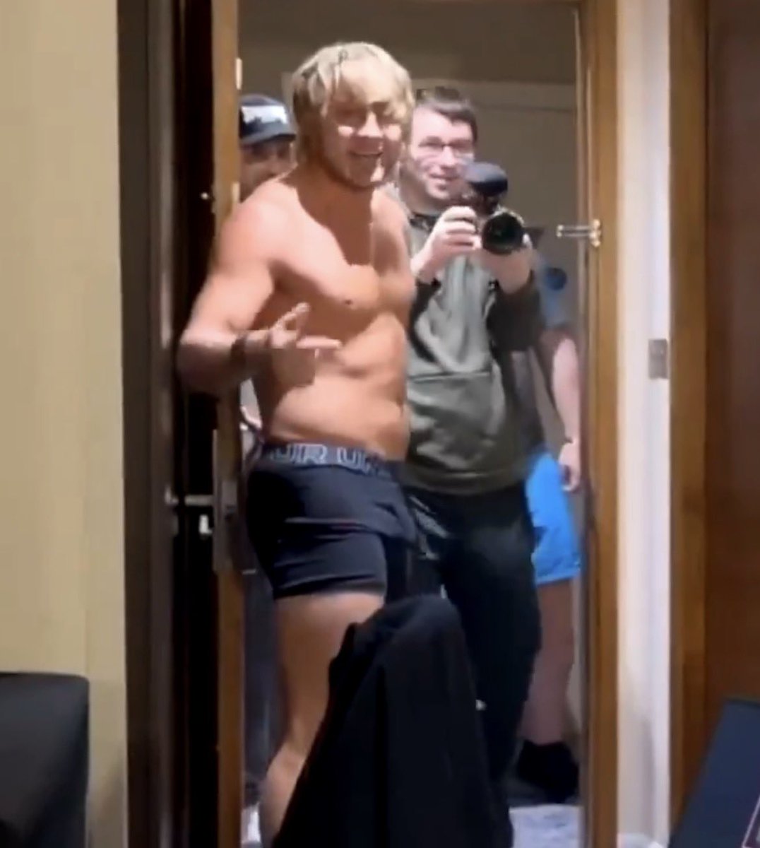 Dovy🔌 tweet media