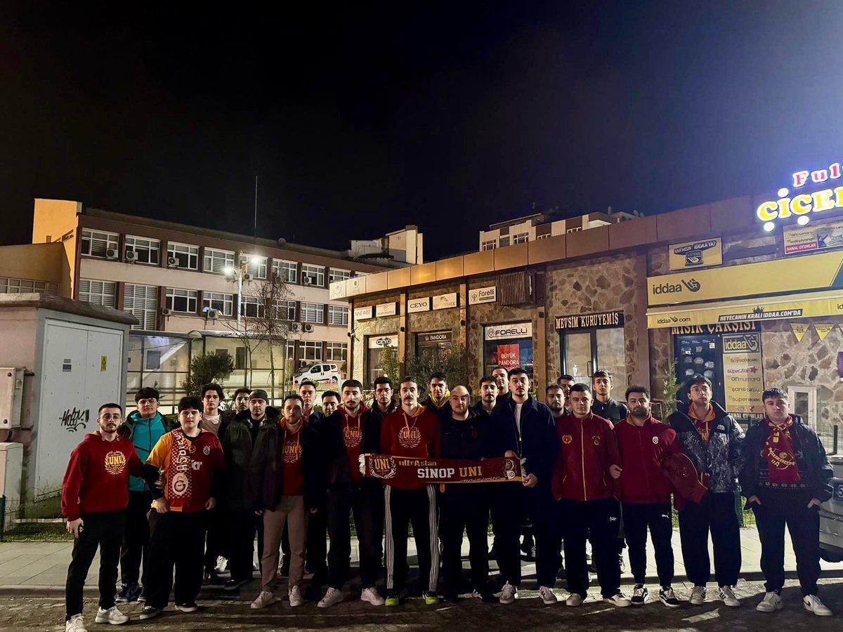 VARSA SEN YOKSA SEN BÜYÜK GALATASARAY!

Galatasaray’ımızın Liverpool ile olan mücadelesini hep birlikte izledik.

#ultrAslanUNI