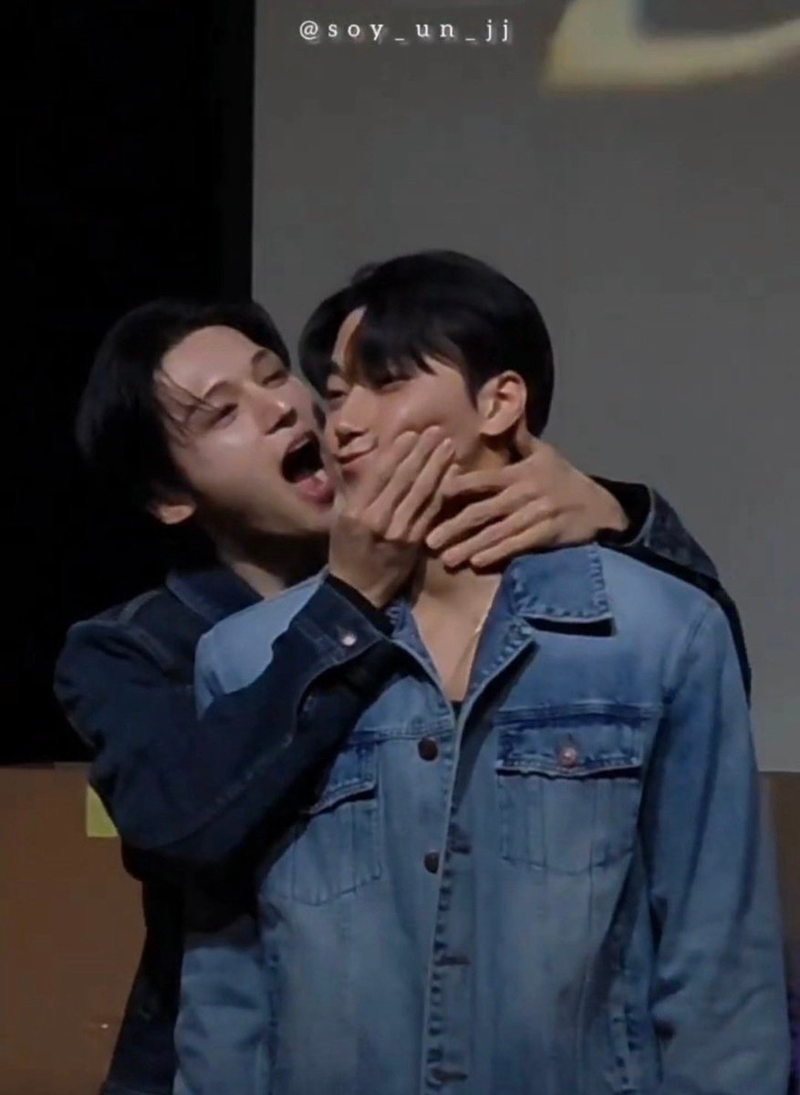 Yaoi Police tweet media