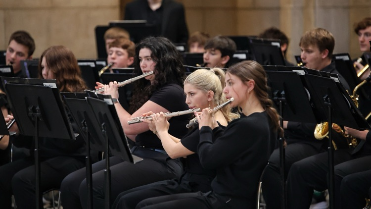 MalcolmSchools's tweet photo. The Malcolm High School Band took the stage in the Rotunda of the Nebraska State Capitol today!

An incredible experience in a remarkable setting, and a great showcase of their hard work and talent. https://t.co/Uc5ZTANNdF