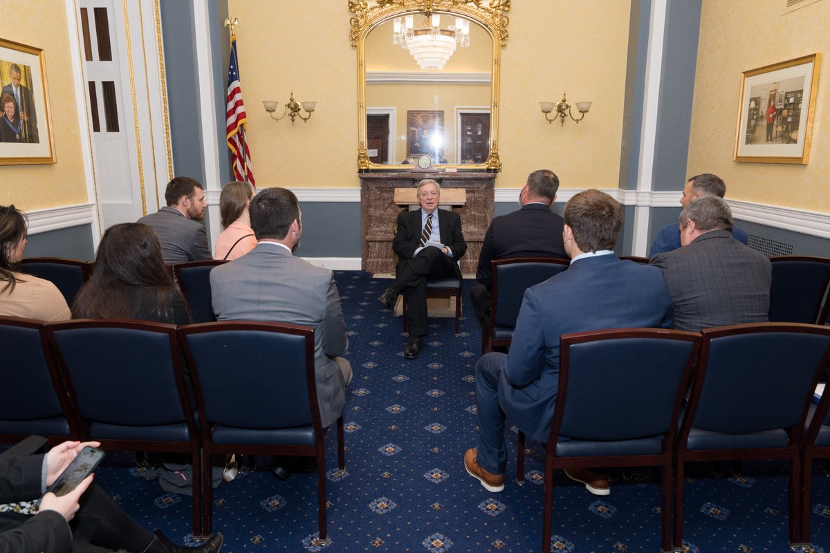 Senator Dick Durbin tweet media