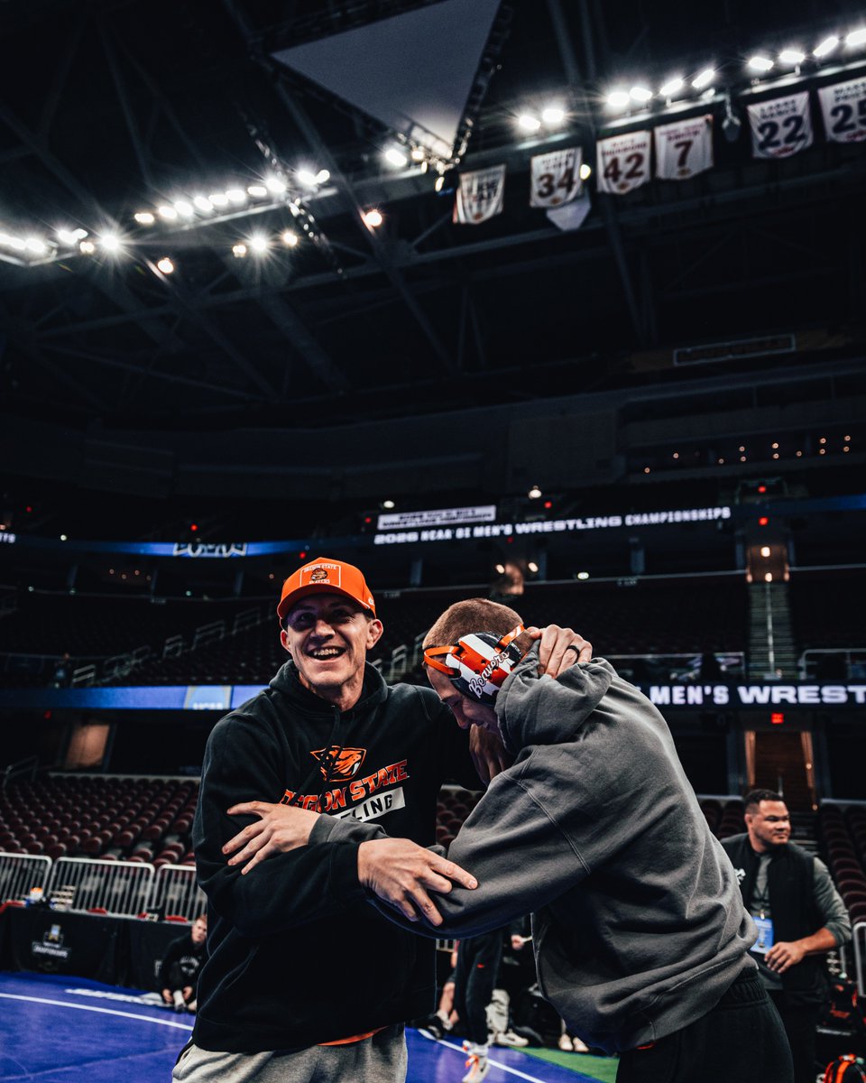Oregon State Wrestling tweet media