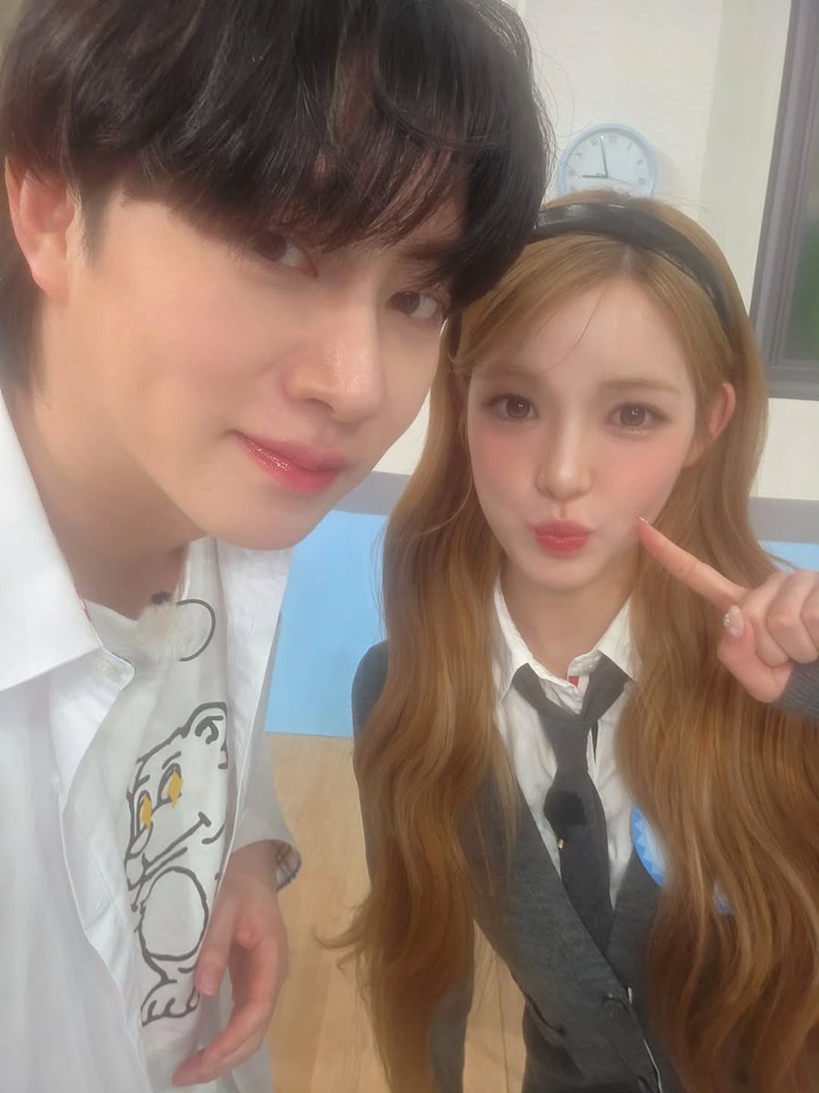 deanette tweet media