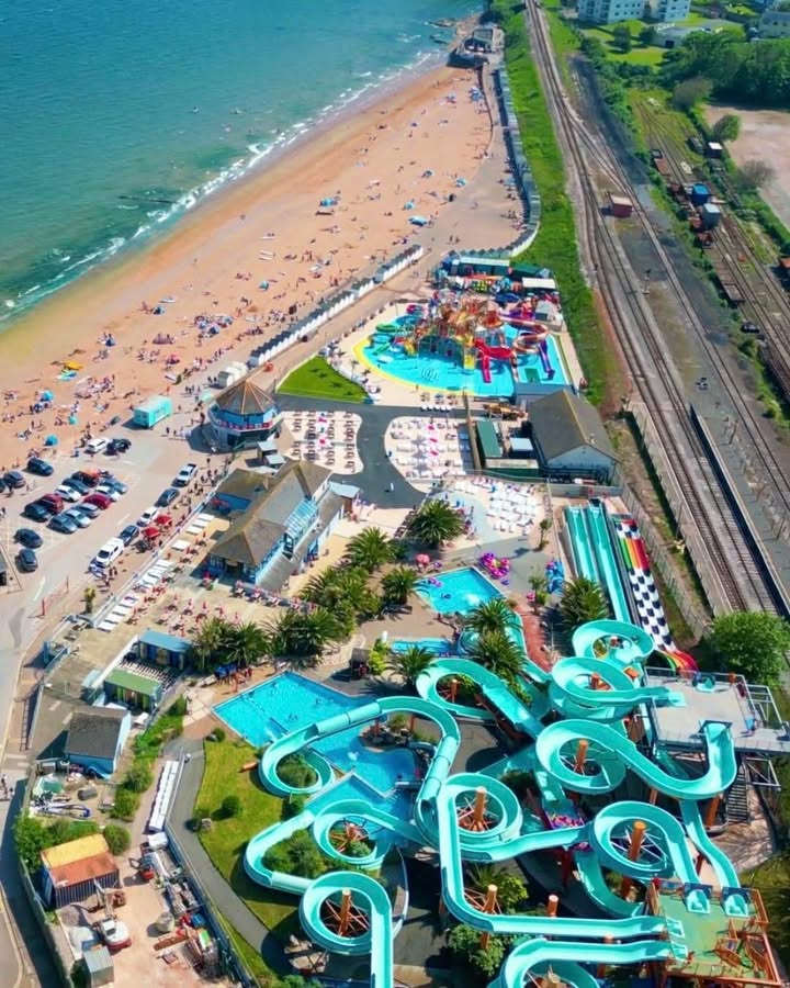 English Riviera tweet media