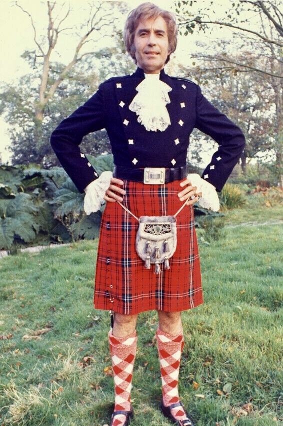 All The Right Movies tweet media