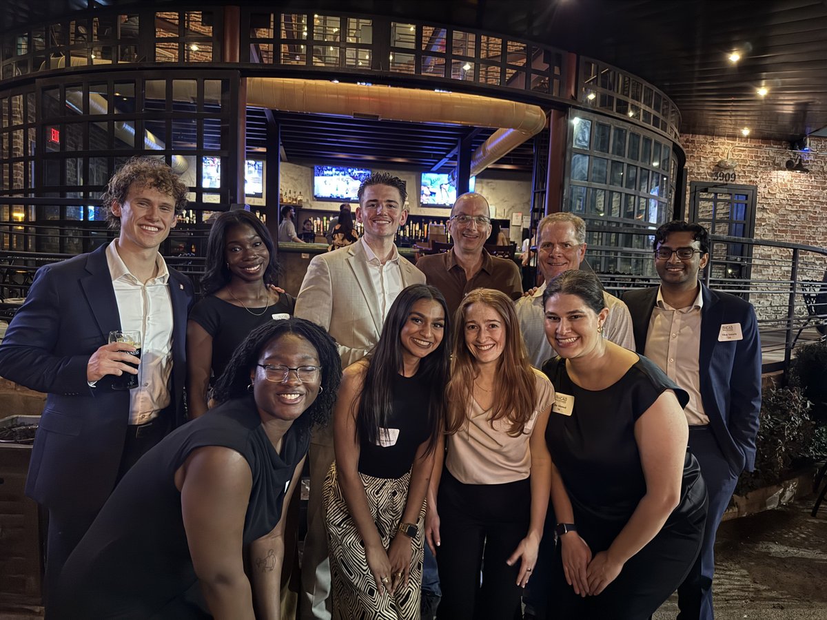 Trinity University Alumni Association tweet media