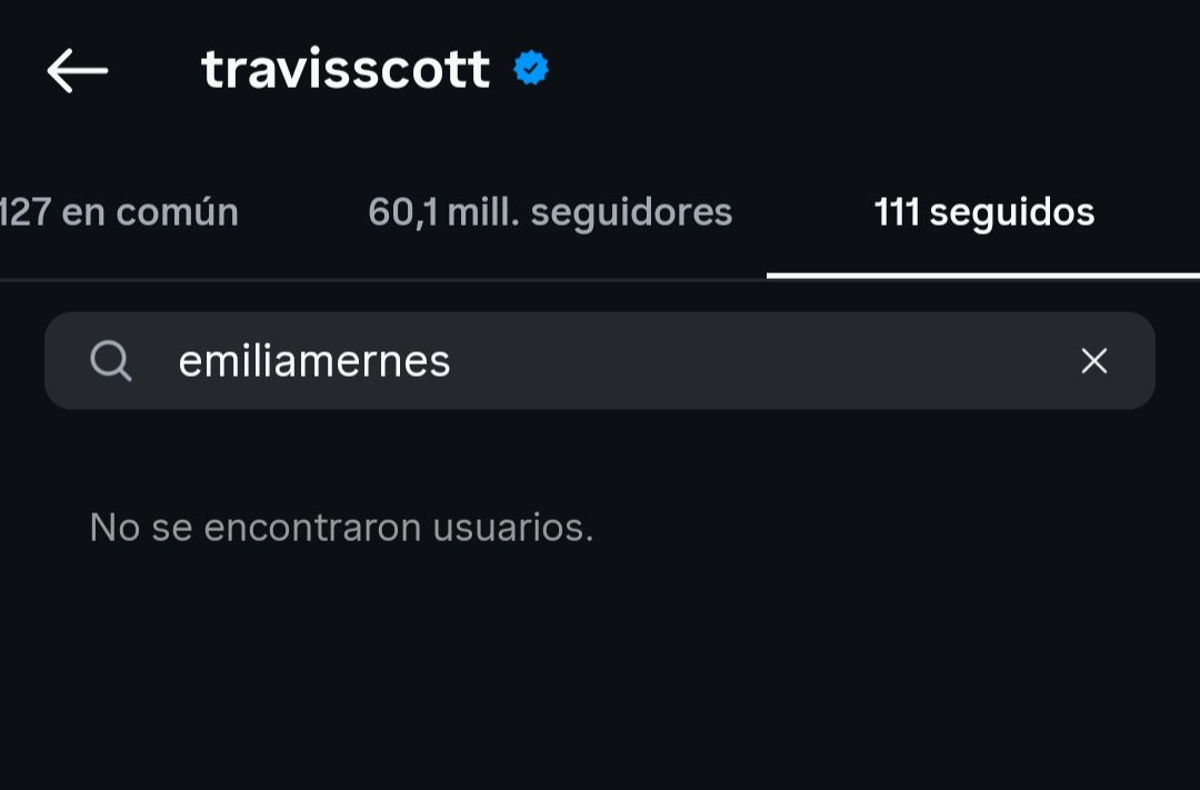TraviScottARG's tweet photo. 🤯🚨 [AHORA] Travis Scott dejó de seguir a Emilia Mernes. 🇦🇷

⚠️ Se suma a la lista de famosos que dejaron de seguir a la artista argentina. 

¿Opiniones? 🌵 https://t.co/hc7auJjtMW