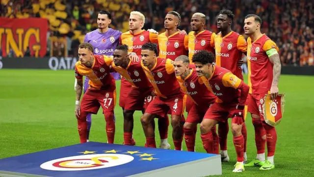 Bilenler bilir, Liverpoolluyum. Bu turda milliyetçilik ağır bastı, Galatasaray dedim! 🦁  

Okan hocaya ve öğrencilerine teşekkürler. Kazanmak için tek yapmaları gereken: kendi oyunundan vazgeçmemekti.

Fatih Hoca ne diyordu? “Kaybettiğinde değil, vazgeçtiğinde yenilirsin” 🤷🏻‍♀️