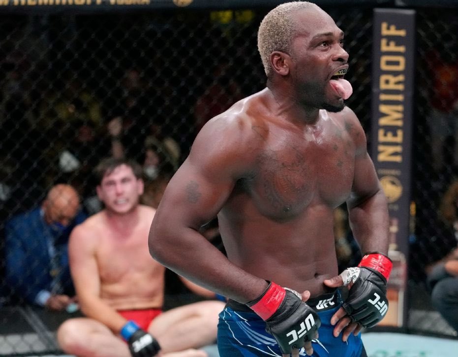 WeekenderMMA tweet media